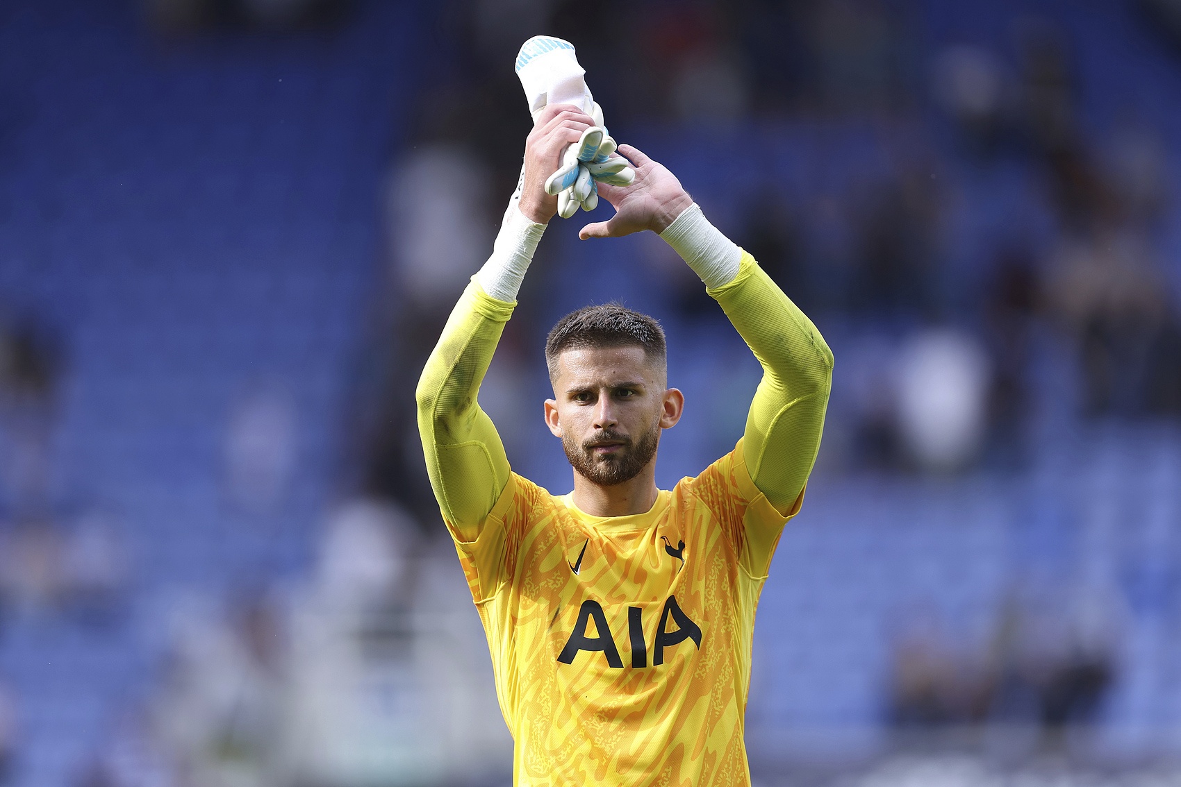 开云体育官网-全市场：国米为维卡里奥准备1500万欧预算，热刺要2500万-3000万